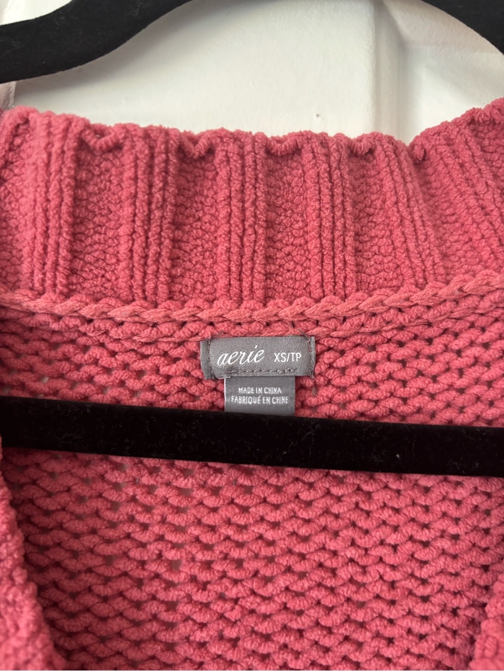 Aerie Oversized Dusty Rose V-Neck Chunky Knit Sweater XS - Like New - Picture 6 of 6